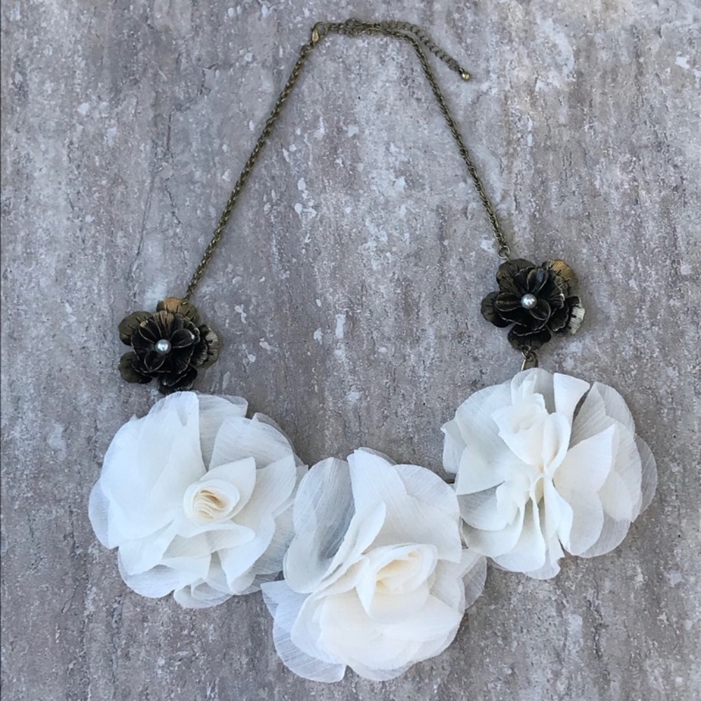 Necklace Antique Gold Ivory Chiffon Flower Roses